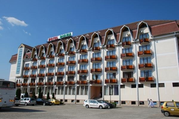 Hotel Diana Bistriţa Esterno foto